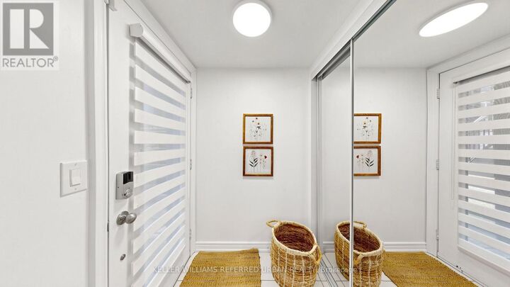 Property Photo:  11 Dunsheath Way 1201  ON L6B 1N3 