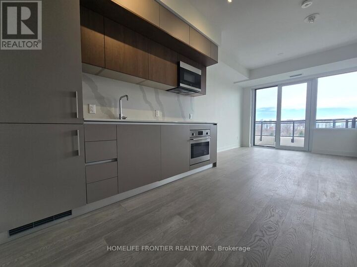 Property Photo:  322 Dupont Street 704  ON M5R 0E3 