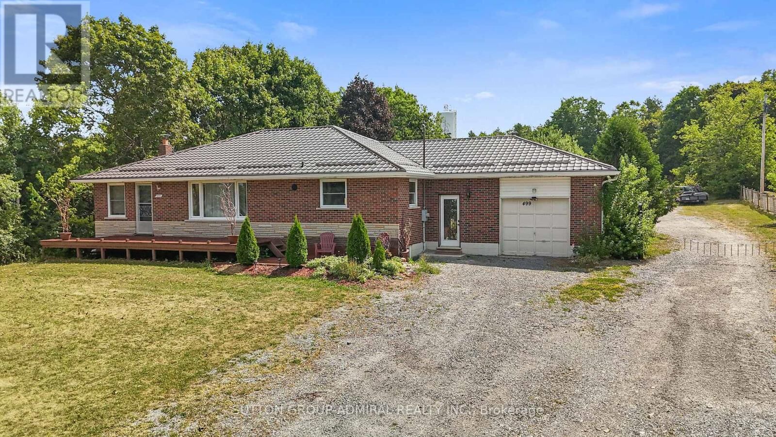 Property Photo:  499 York Street Upper  ON L0K 1A0 