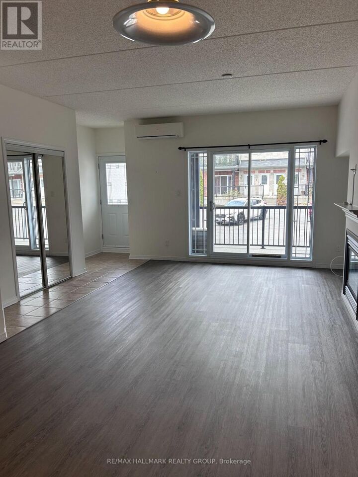 Property Photo:  200 Eliot Street 709  ON K4K 0G4 