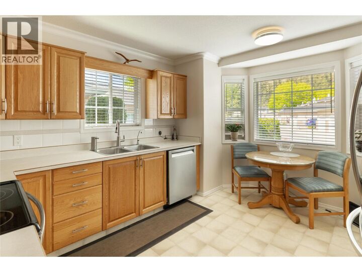 Property Photo:  527 Yates Road 13  BC V1V 1Z5 