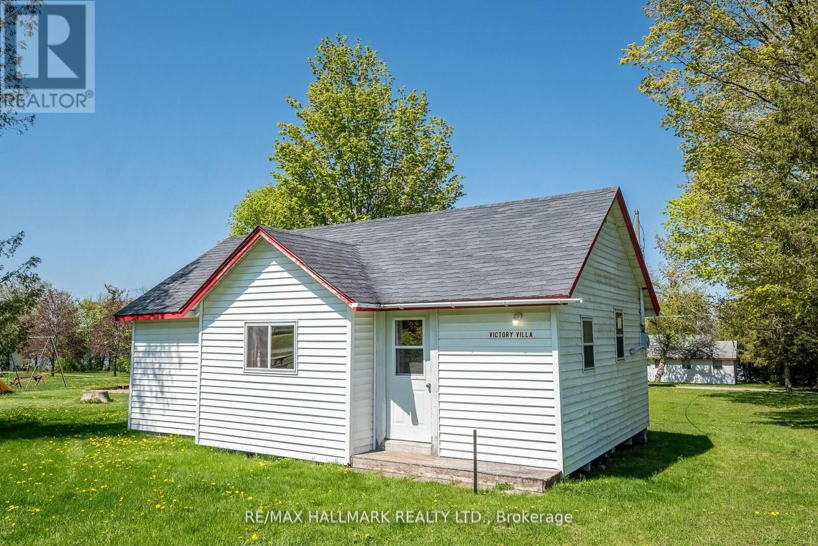 Property Photo:  449 Island View Road 106  ON K0K 2X0 