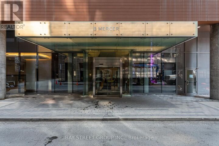 Property Photo:  8 Mercer Street 909  ON M5V 0C4 