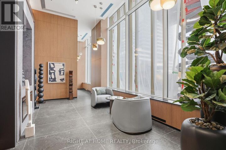 Property Photo:  1010 Sandy Beach Road 504  ON L1W 3V9 