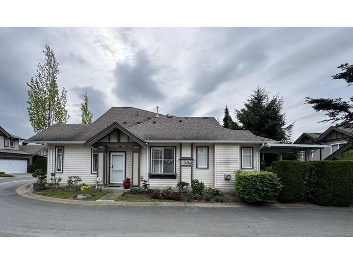 Property Photo:  15868 85 Avenue 41  BC V4N 0Y9 