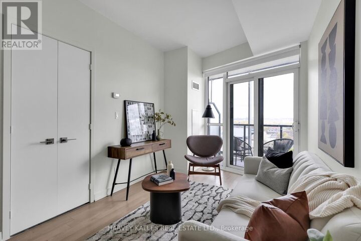 Property Photo:  50 Ordnance Street 1608  ON M6K 0C9 