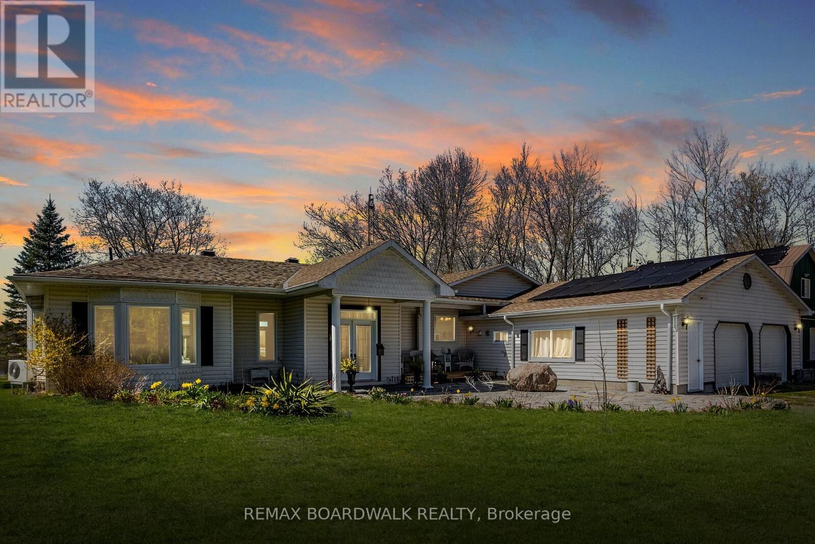 Property Photo:  875 Corktown Road  ON K0G 1N0 