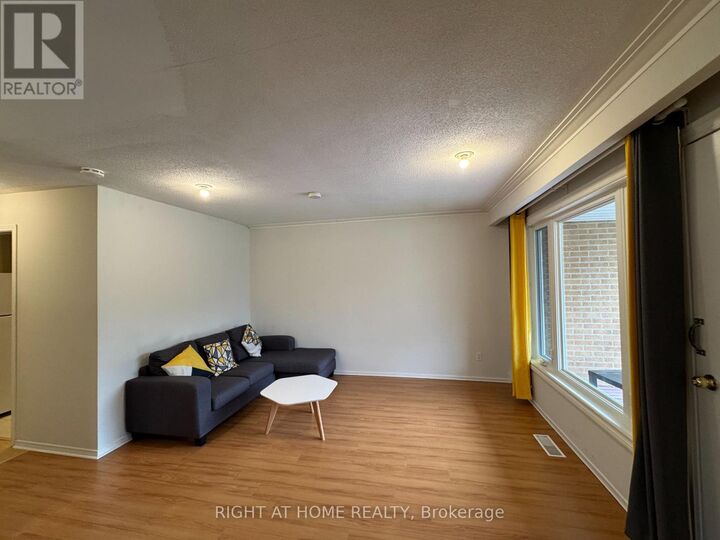 Property Photo:  53 James Gray Drive  ON M2H 1N8 
