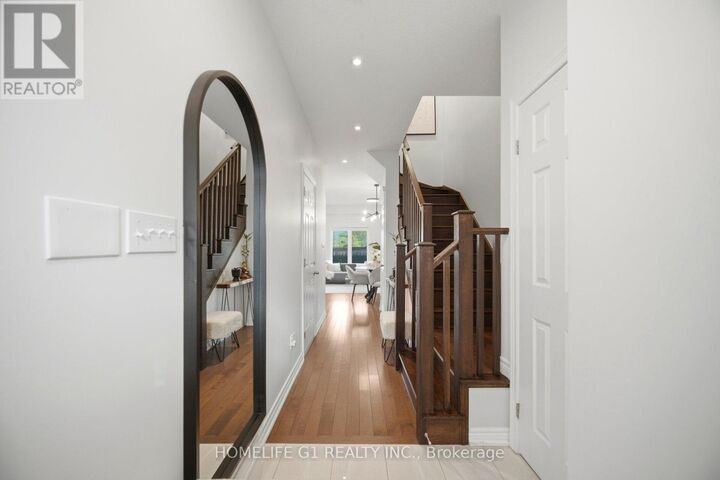 Property Photo:  21 Madonna Drive 26  ON L9B 0H1 