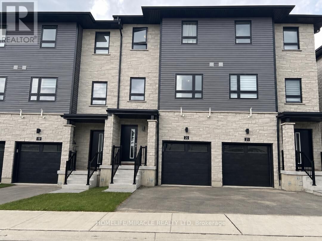 Property Photo:  51 Sparrow Avenue 20  ON N1T 0E5 