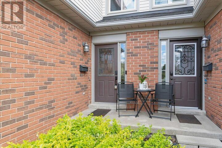 Property Photo:  2960 Headon Forest Drive 22  ON L7M 4G5 