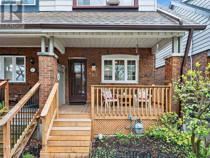 Property Photo:  145 Oakcrest Avenue  ON M4C 1B8 