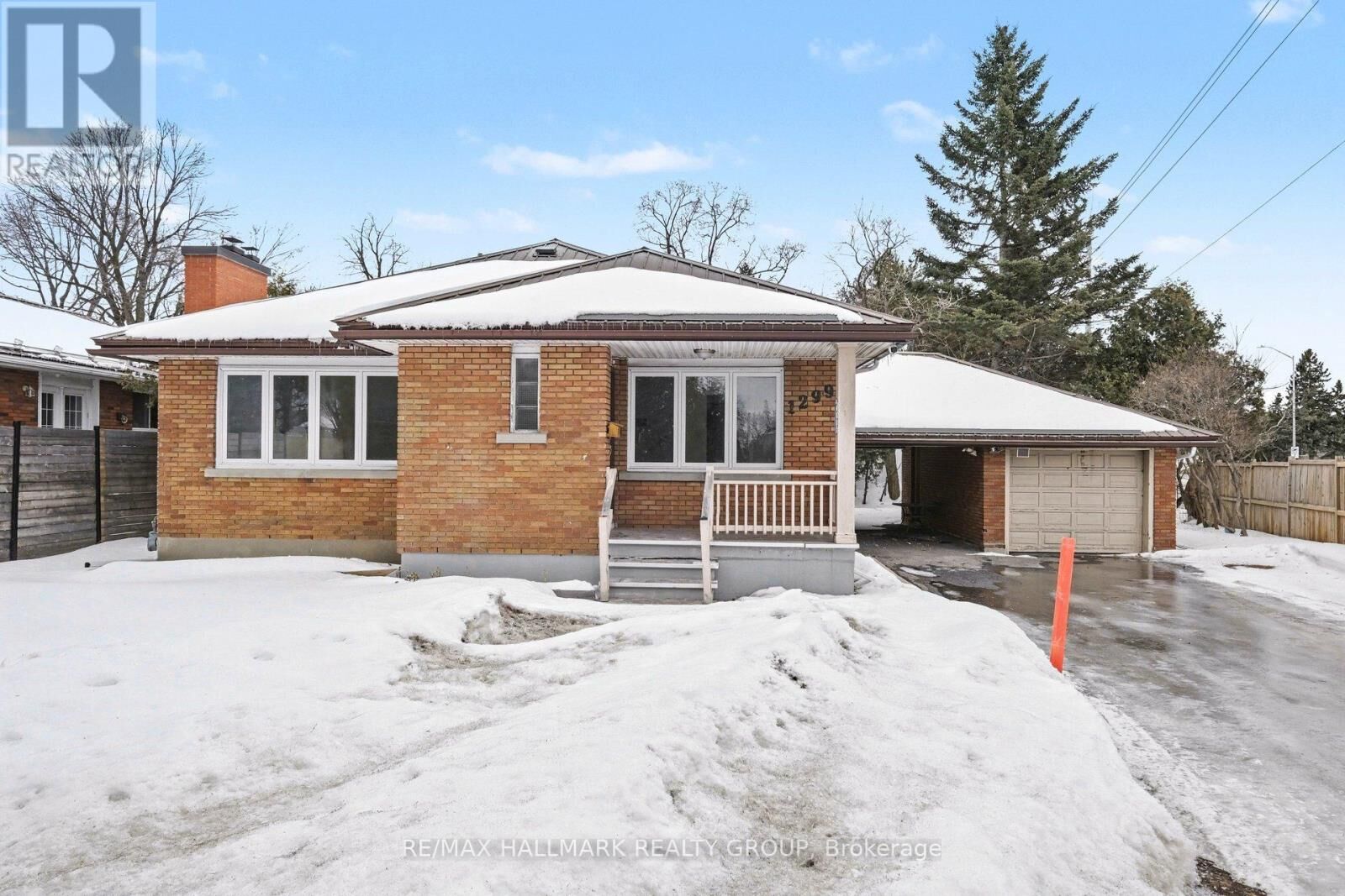 Property Photo:  1299 Evans Boulevard  ON K1H 7T8 
