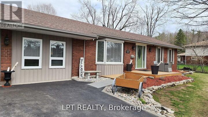 Property Photo:  34 Cedar Creek Road  ON L9X 0P5 