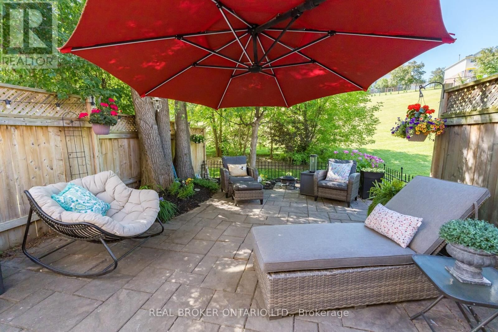 Property Photo: 42 Palomino Trail 42 ON L7G 6E9
