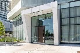 Property Photo:  3900 Confederation Parkway 528  ON L5B 0M3 