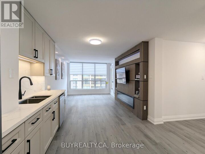 Property Photo:  256 Doris Avenue 1603  ON M2N 6X8 