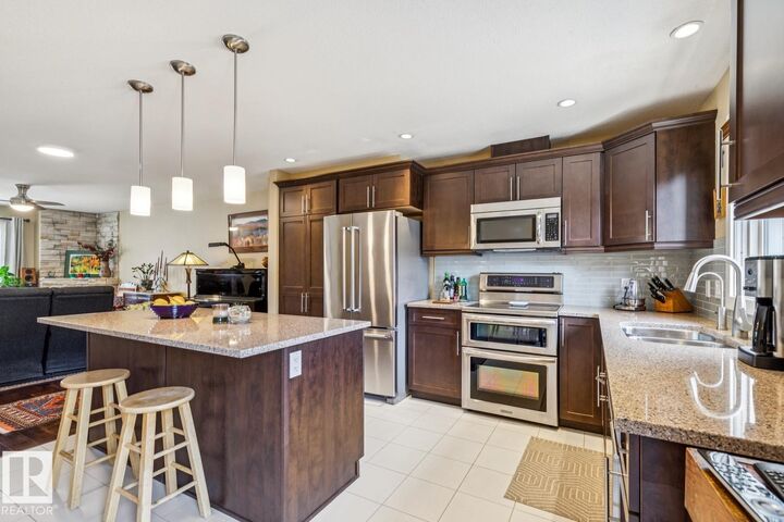 Property Photo:  401 Palisades Way 1002  AB T8H 0R7 