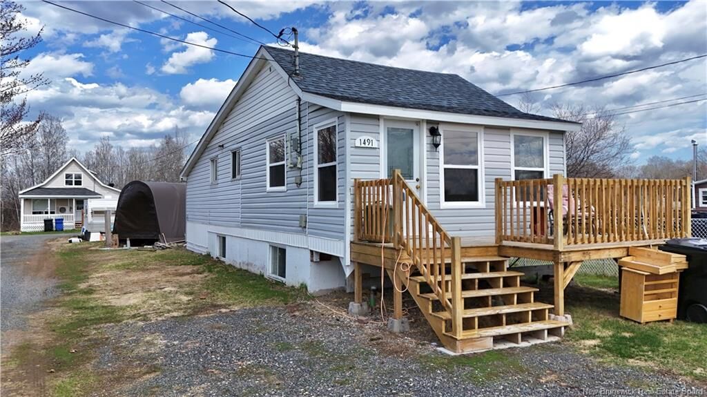 Property Photo:  1491 St Mary  NB E2A 2E2 