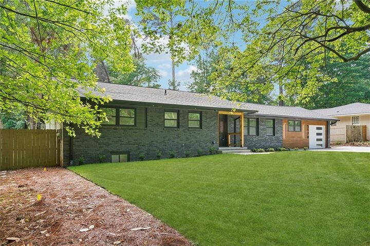 Property Photo:  5170 Chamblee Dunwoody Road  GA 30338 