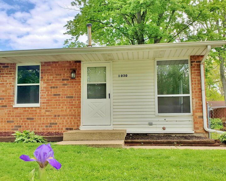 Property Photo:  1030 Providence Street  IN 46360 