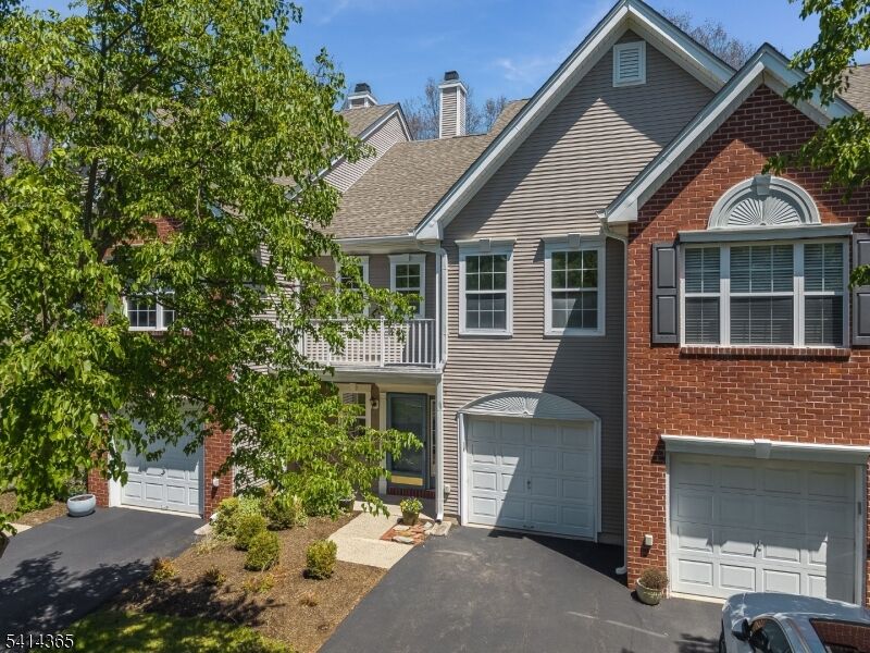 Property Photo: 903 Springhouse Dr NJ 08889