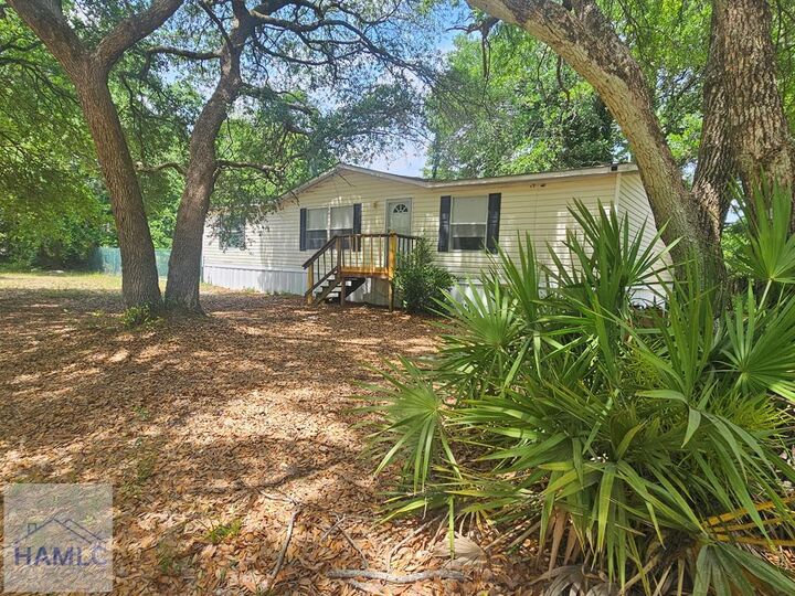 Property Photo:  33 Sherwood Forest Drive SE  GA 31301 