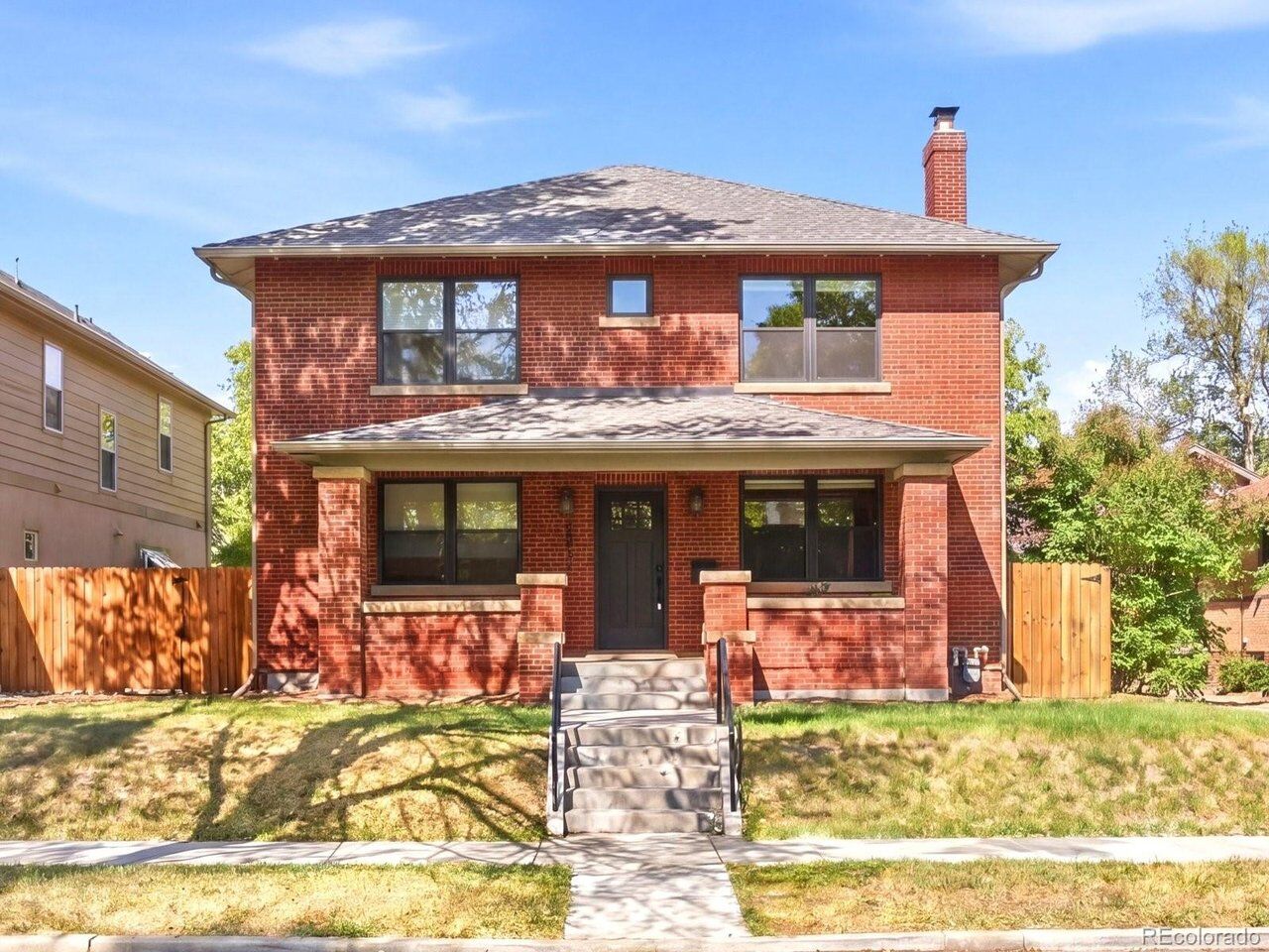 Property Photo:  2351 N Glencoe St  CO 80207 