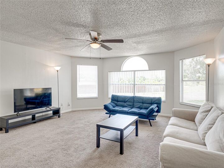 Property Photo:  2729 N Poinciana Boulevard 125  FL 34746 