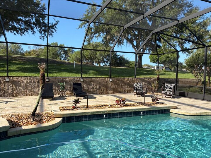 Property Photo:  889 Eagle Claw Court  FL 32746 