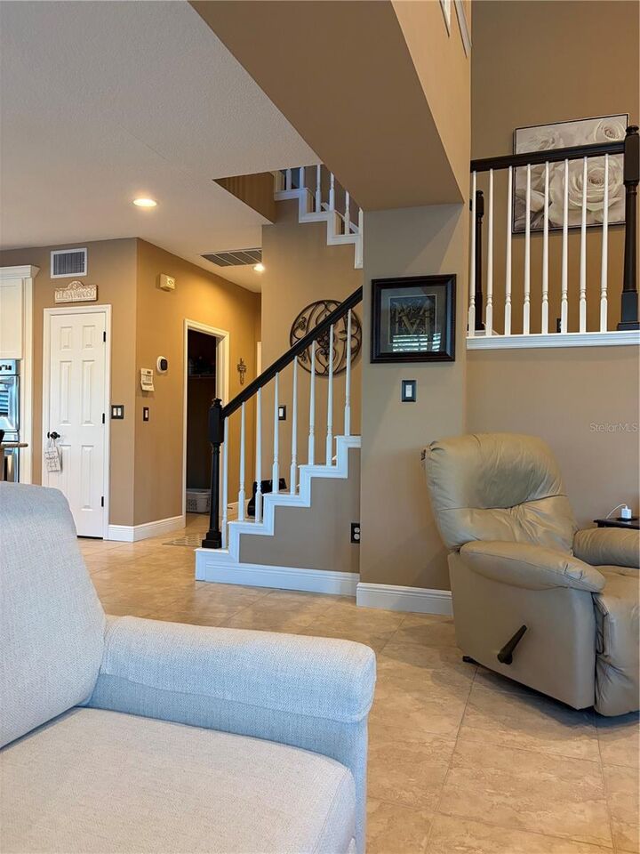 Property Photo:  889 Eagle Claw Court  FL 32746 