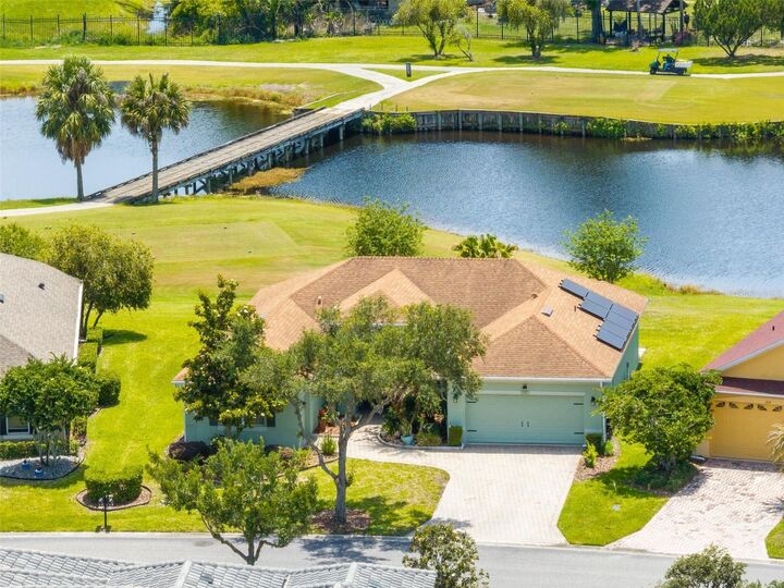 Property Photo:  300 Sorrento Road  FL 34759 