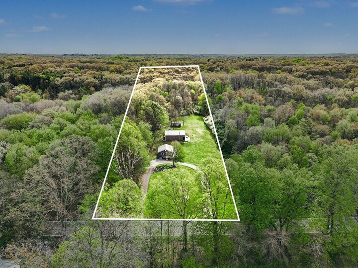 Property Photo:  56751 Dailey Road  MI 49047 