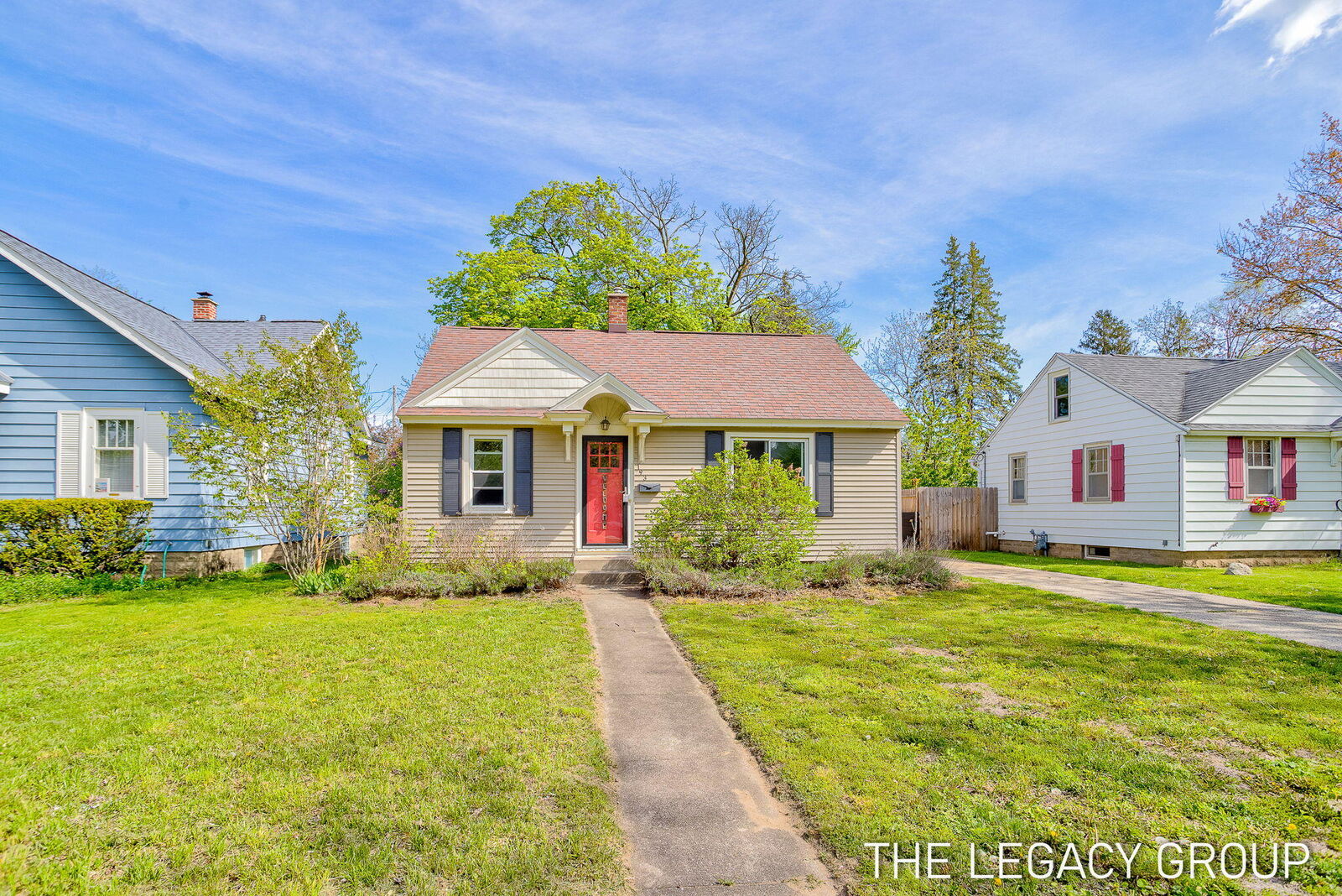 Property Photo:  193 E 26th Street  MI 49423 