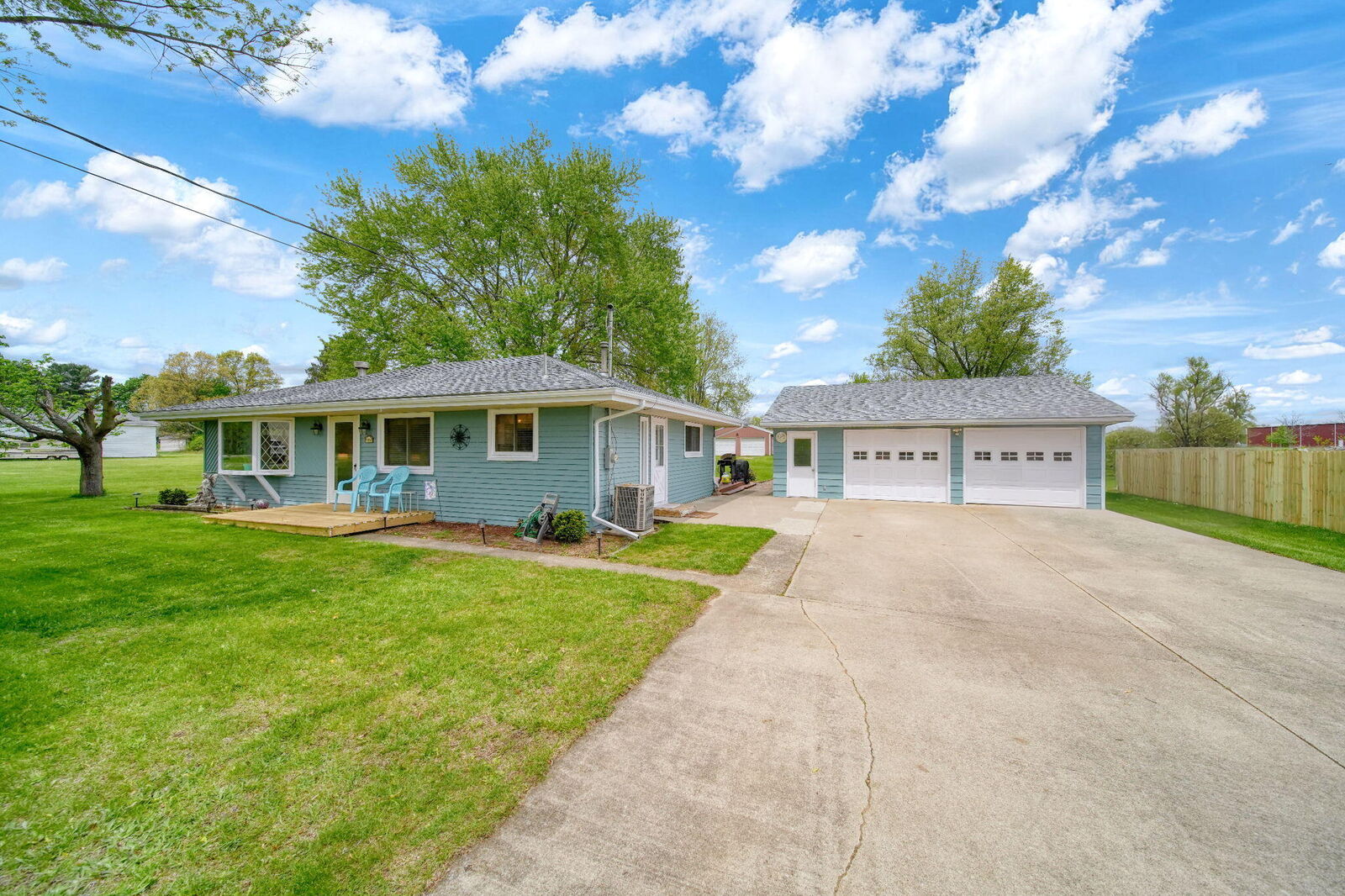 Property Photo:  5030 E Berry Road  MI 49272 