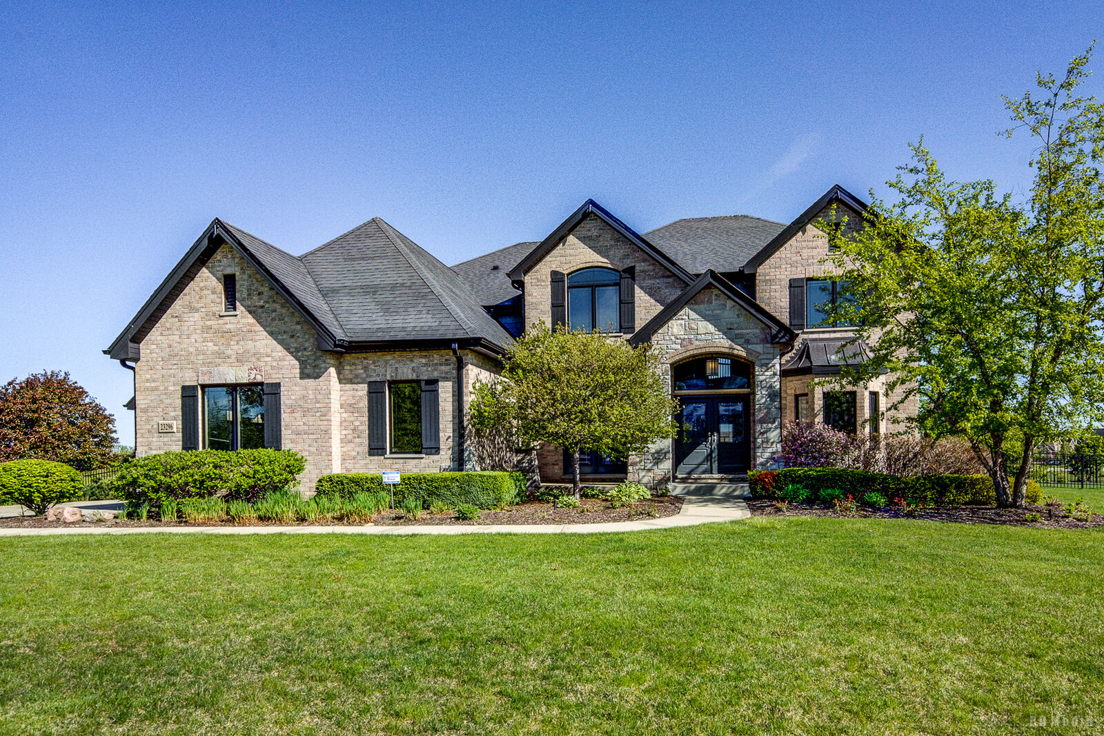 Property Photo:  23296 Sunburst Point  IL 60423 