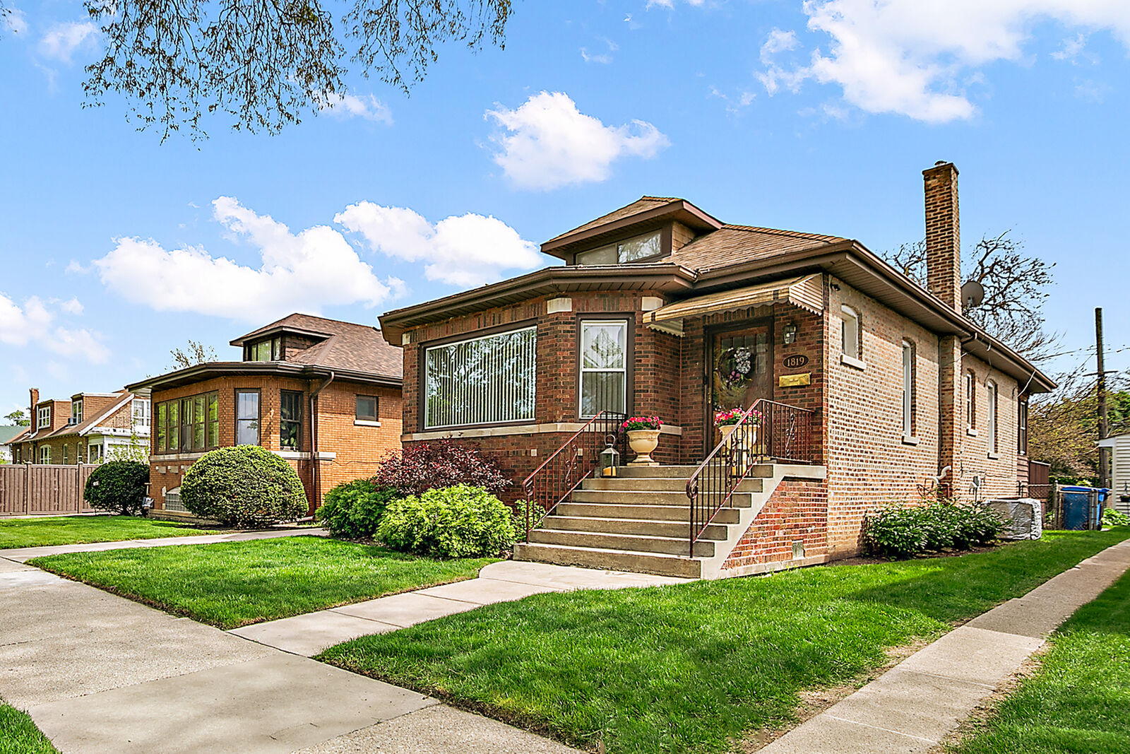 Property Photo:  1819 W 105th Street  IL 60643 