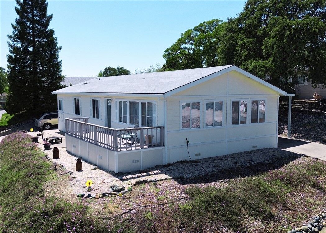 Property Photo:  390 Stoneridge  CA 95966 