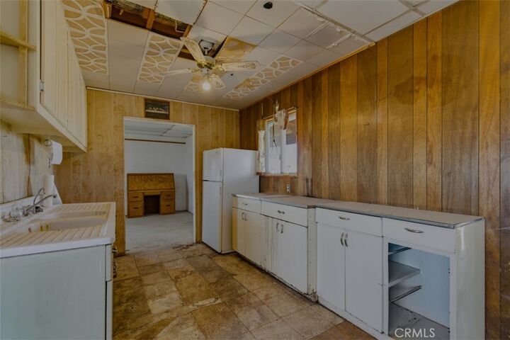 Property Photo:  80422 Baseline  CA 92277 
