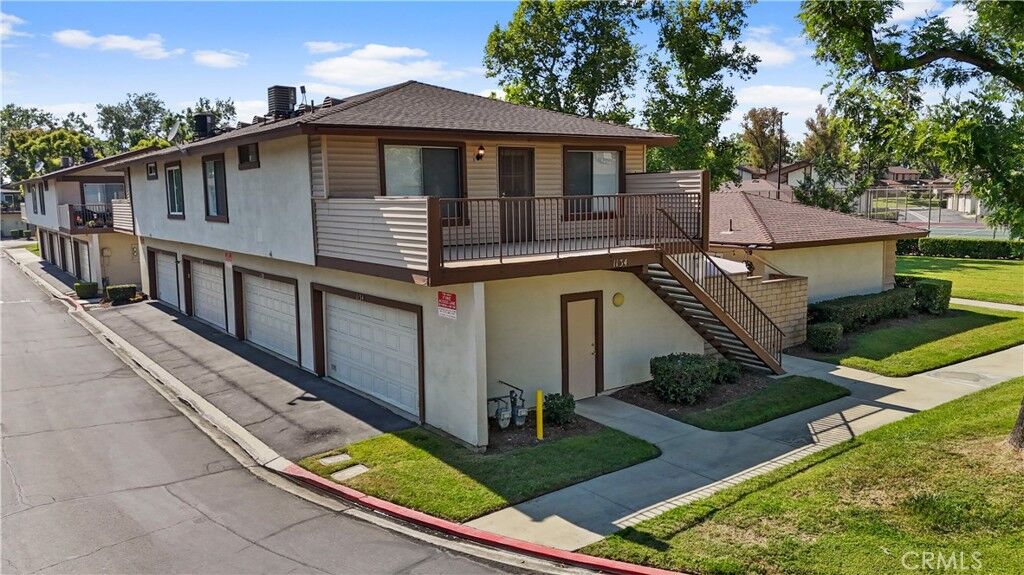 Property Photo:  1134 W Philadelphia  CA 91762 