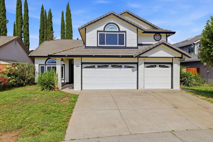 Property Photo: 8304 Story Ridge Way CA 95843