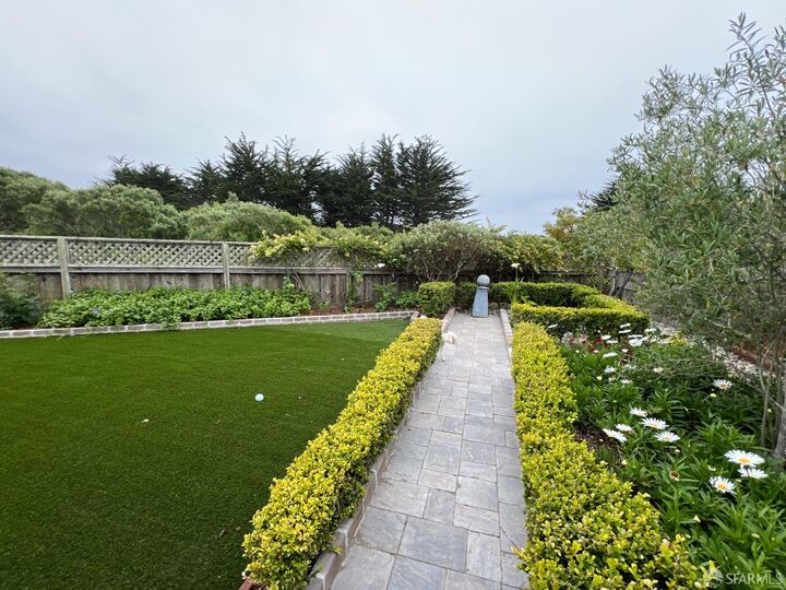 Property Photo:  143 Creekside Drive 143  CA 94019 