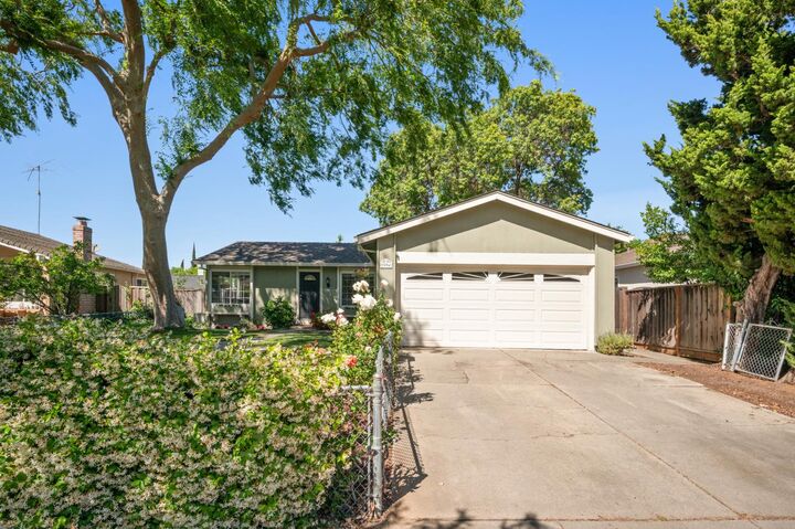 Property Photo: 7094 Heaton Moor Drive CA 95119