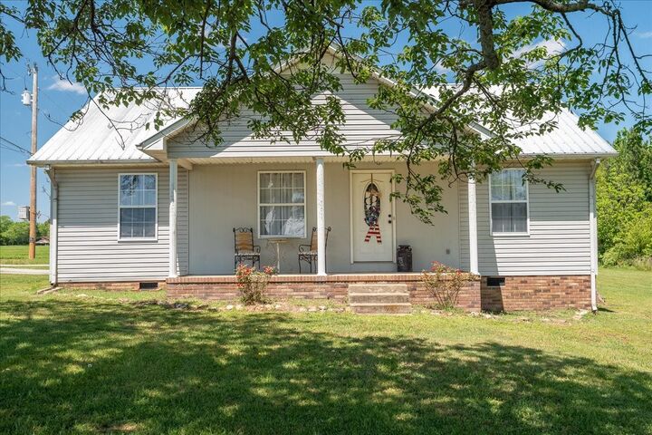 Property Photo:  706 Tingle Trapp Road  TN 38464 