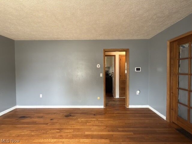 Property Photo:  1664 Douglas Road  OH 44092 