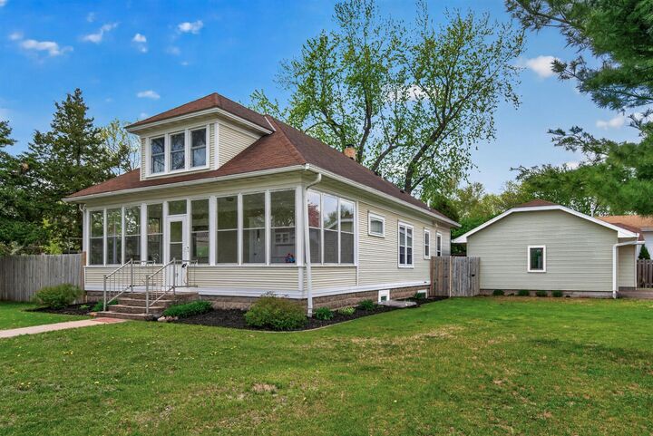 Property Photo: 419 Norfolk Avenue NW MN 55330