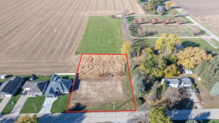 Property Photo:  404 Oak Street  IA 51052 