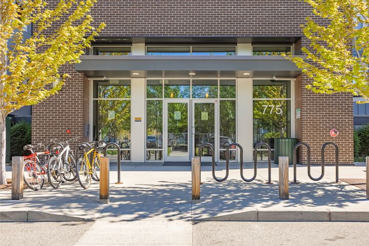 Photo de la propriété:  775 Academy Way 121  BC V1V 0A5 