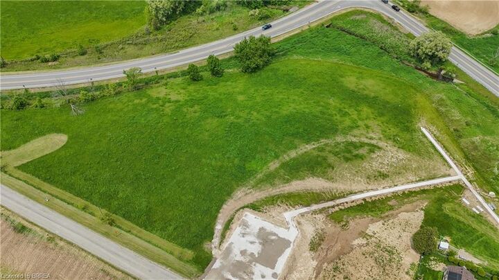8 Campbell Drive — photo 1