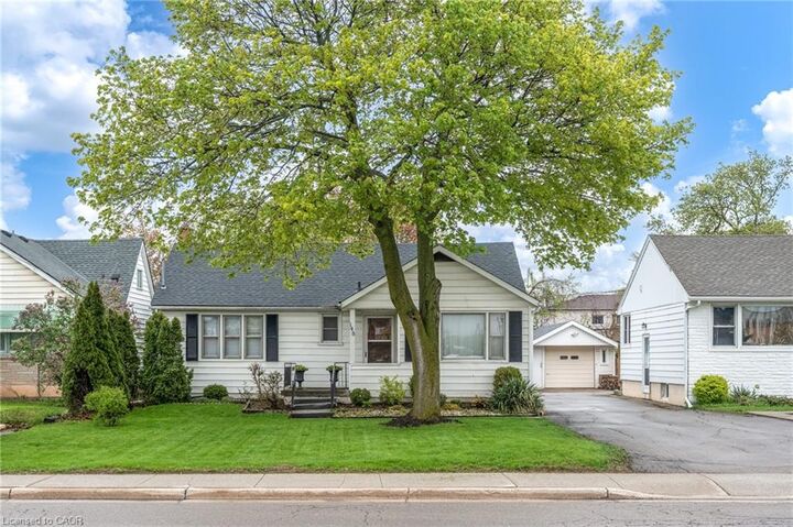 Property Photo:  148 Gray Road  ON L8G 3V2 